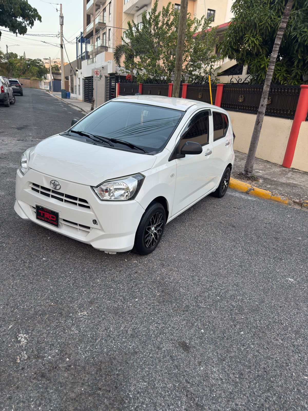 TOYOTA Pixis 2019